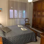 Appartamento Casa Nel A 300 Mt Dal Mare A Castiglioncello